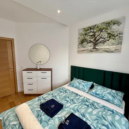 Mount Desetka Apartamento